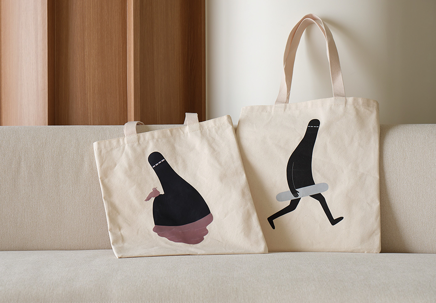 리이(LY) 작가 작품, LUV 캐릭터 토트백, 그랜드 조선 부산